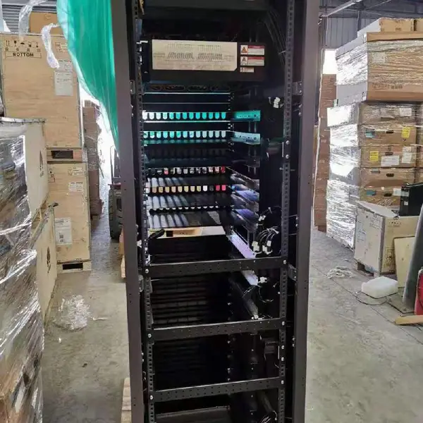 ��Ϊ������� 300*600*2200mm 42U���ڴ������ ������ ������