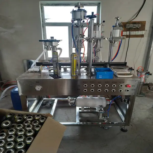 多用途 小型发泡胶生产设备 聚氨酯泡沫填缝剂灌装机