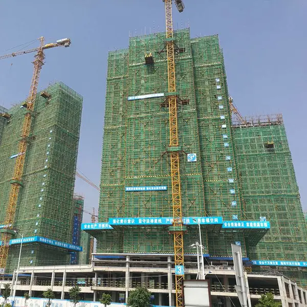 建筑密目式安全网 工地阻燃绿网 绿色防护网防坠网 脚手架网