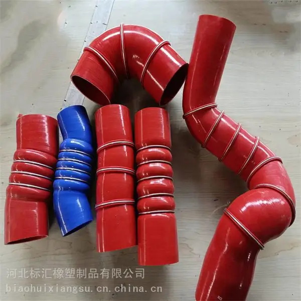 汽车硅胶软管 90度变径弯管 涡轮增压器连接胶管