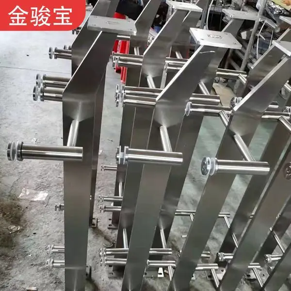 不锈钢楼梯扶手护栏 栏杆 钢化玻璃室内复式别墅自装定制立柱加工