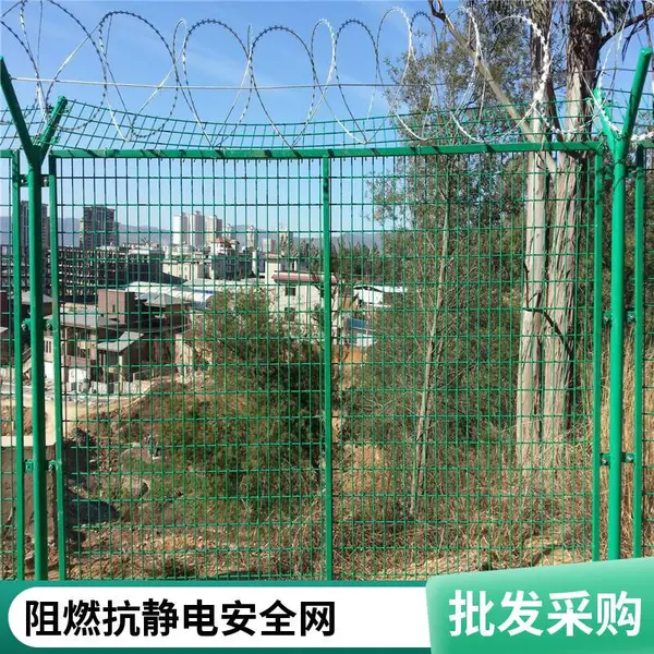养殖场用铁丝防护网 包塑铁丝 网孔2cm 防锈耐拽 厂家直供