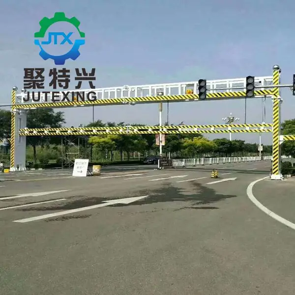 公路手动活动限高架图片高速公路限高架图片