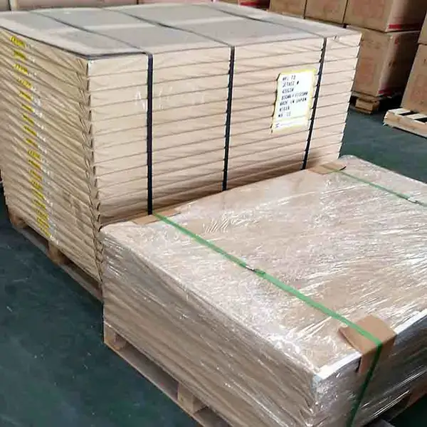 进口卡纸特种纸批发 白底铜版卡纸 美国澳洲牛卡