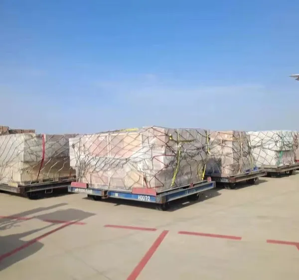 展会急件,时效保障 —— 广告展具空运至法兰克福,48小时门到门+德国展会现场派送|郑州环航国际