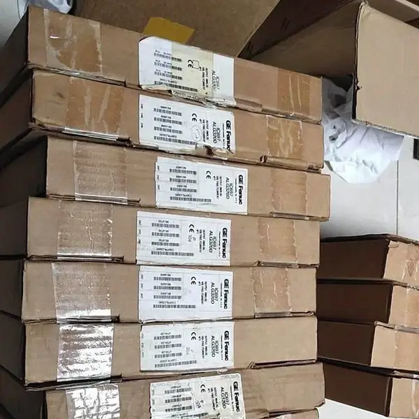 美国GE模块IC697ALG324模拟输出，电压/电流，4通道镀金端子