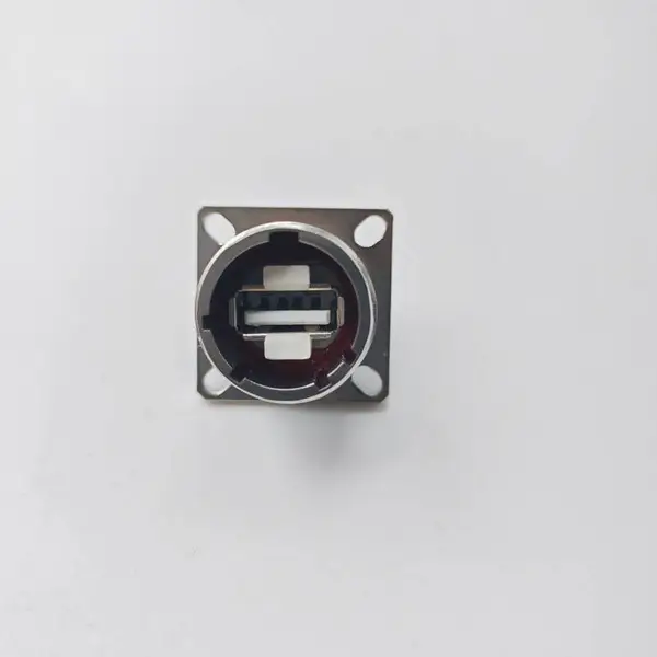YW系列YW320F02BC2双卡口插座RJ-45航空连接器接插件