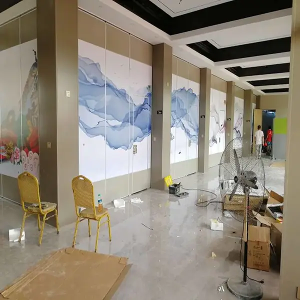 ����ֱ���Ƶ���������ƶ�����칫�һ����һ����ǽ������ǽ
