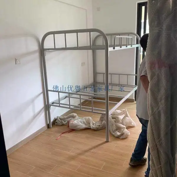 广东高中生上下床定制上下铺铁架床圆形钢管铁床批发普通角铁做铁架床厂家