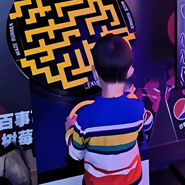 杭州网红道具出租声音邮局大型弹珠迷宫趣味道具地板冰壶球租赁