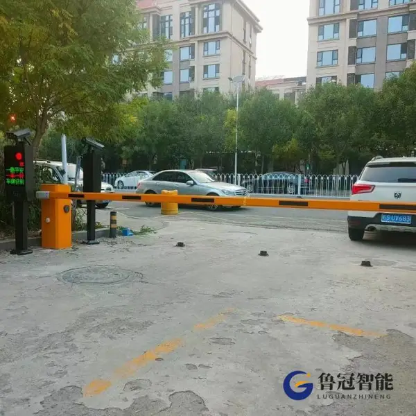 郓城县道闸起落杆电动伸缩门门卫专用专业安装定制厂家直供
