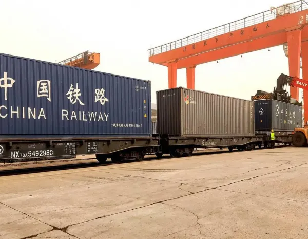 郑州出口玩具 母婴产品 尿不湿到德国汉堡 中欧班列集装箱进出口运输 环航国际物流