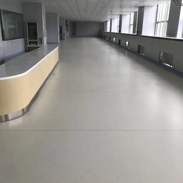 上海医院专用pvc塑胶地板 净化室PVC地板胶 易清洗维护 全国可安装
