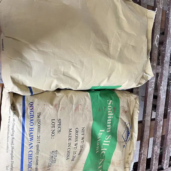 速溶硅酸钠 粉状建筑用混凝土添加剂固体泡花碱水泥分散剂用 硅酸钠