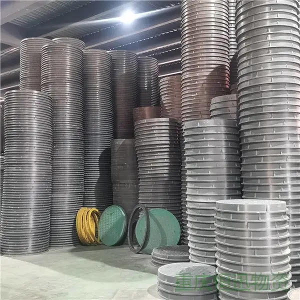 西永铸铁井盖供货 自来水通用 1000x1000 D400 承重40吨 韧性持久 排水铸铁井盖