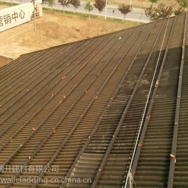 聚碳酸酯科瑞升1010型波形沥青防水板在坡瓦屋面中的应用