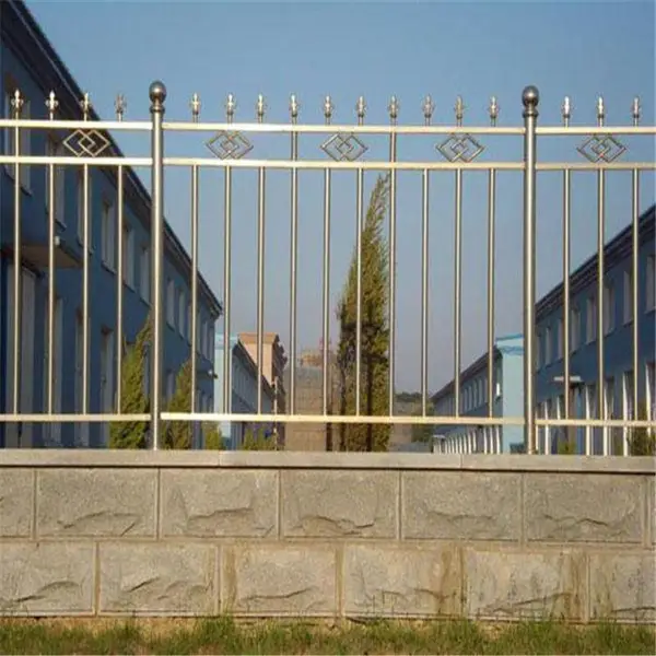 �����Χ������ײ��������·��������ȫ������������������·����