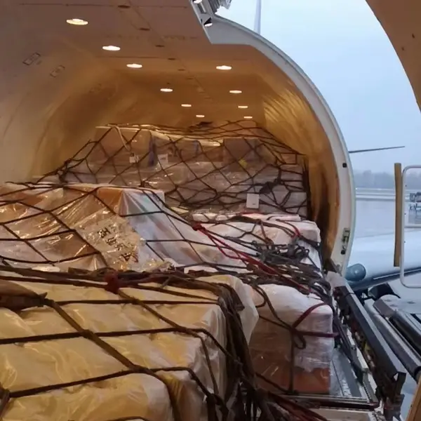 HK-EY-AUH 阿布扎比 阿联酋,空运daily航班 ,覆盖中东,非洲,欧洲点 可接金葱粉,硒鼓