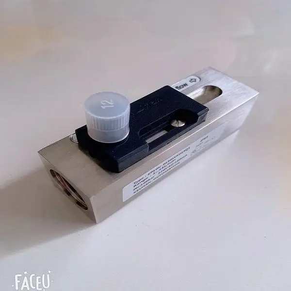 离心机流量开关 流量传感器KP10N-010GDK008Q1