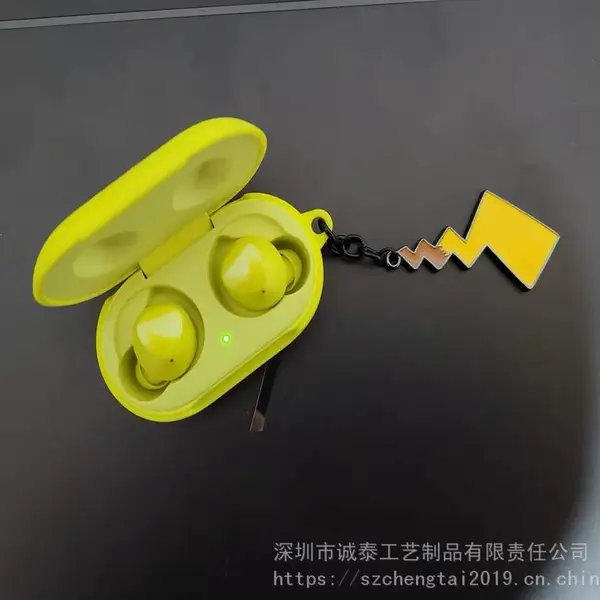 蓝牙耳机配饰定制合金钥匙圈皮卡丘烤漆钥匙扣