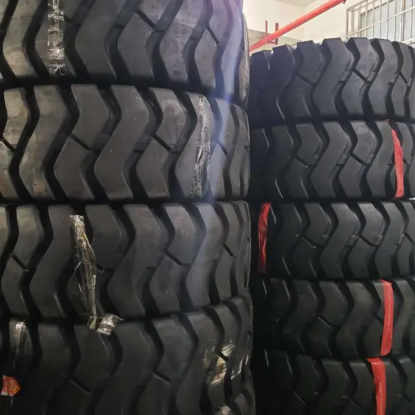 23.5-25朝阳品牌20层级矿山专用装载机、铲车专用轮胎
