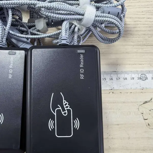 TYPEA发卡器写卡器门禁读卡USB免驱NFC桌面读卡器