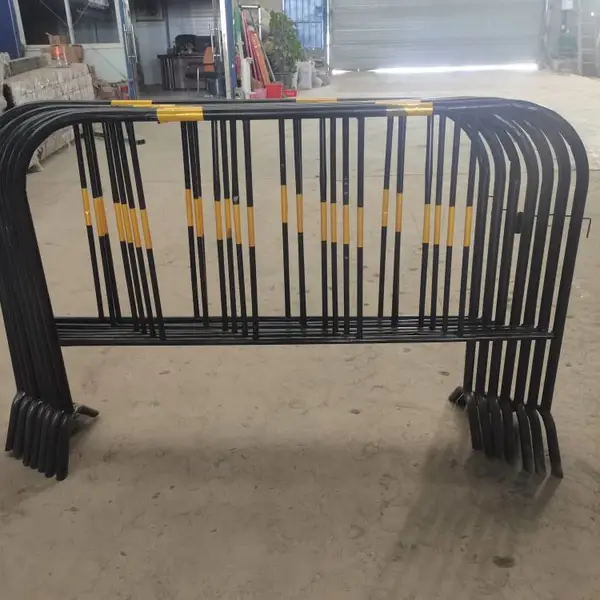 广西铁马护栏厂家 黑黄铁马护栏 移动铁马 铁马栏杆 烨方出品