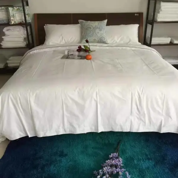 北京酒店床上用品采购批发 鑫艺诚酒店客房布草床上用品厂家直销