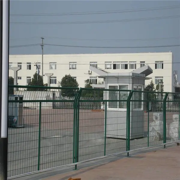 无锡护栏网 边框焊接网 铁路围栏