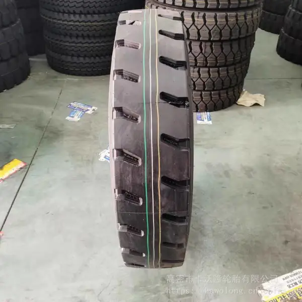 工矿自卸汽车防爆轮胎1100R20 载重卡车轮胎