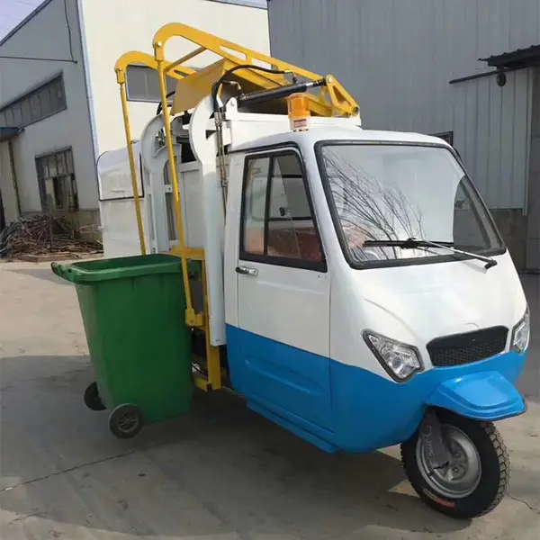 销售侧面翻桶电动环卫车 小型三轮全封闭环卫车 小区物业垃圾清运车