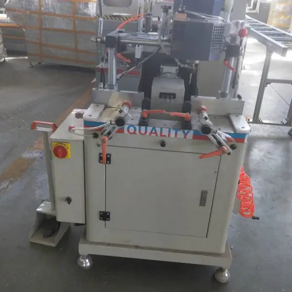���ٷ���ϳ�������Ŵ���еģ��������ȫ���峧��ֱ��