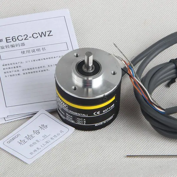原装正品1-1000P/R联轴器增量型欧姆龙光电旋转编码器E6B2-CWZ6C