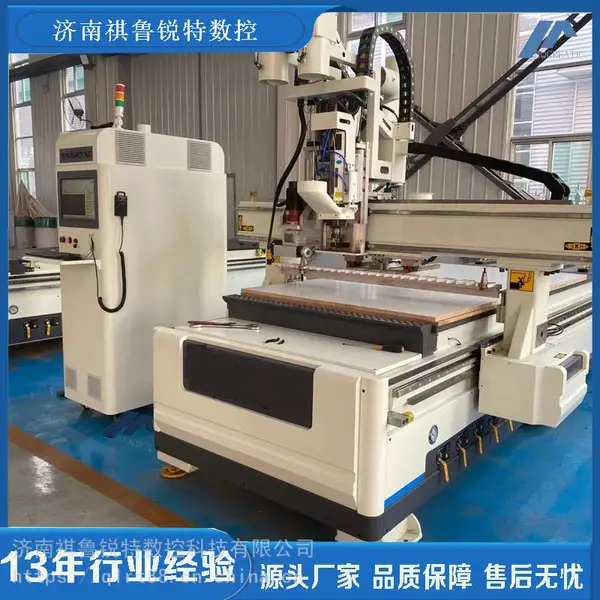 木门雕刻机A木板木门雕刻机A数控木工雕刻机价格