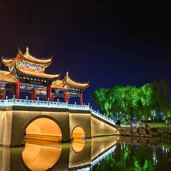 CNS-青岛城市夜景设计研究院-城市亮化设计施工一体化企业,青岛建筑楼体/公园/灯光秀/别墅庭院/路灯/格栅屏