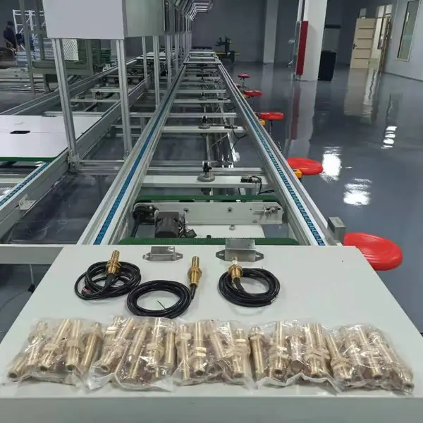 可定制两常开 两常闭 一开一闭 方向记忆 永磁限位开关 接近开关 使用稳定 安全可靠 kycx-1型