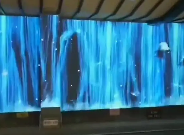 山东滨州边缘投影融合沉浸式展厅展馆酒店全息投影雾屏橱窗玻璃投影全息风扇透明屏