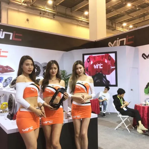 ɲ����װ�����������װAP����Bremboɲ��ALCON��ǯ���VINICɲ����������