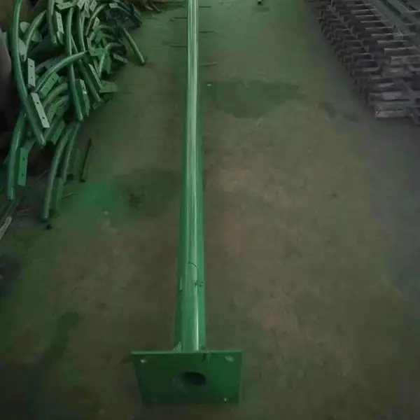 柳州三江球场灯杆图片景观防水庭院灯球场灯杆可开发票