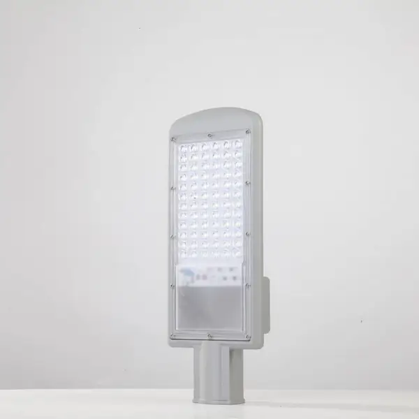50Wled应急路灯户外新农村照明 led道路灯压铸铝外壳停电自动点亮