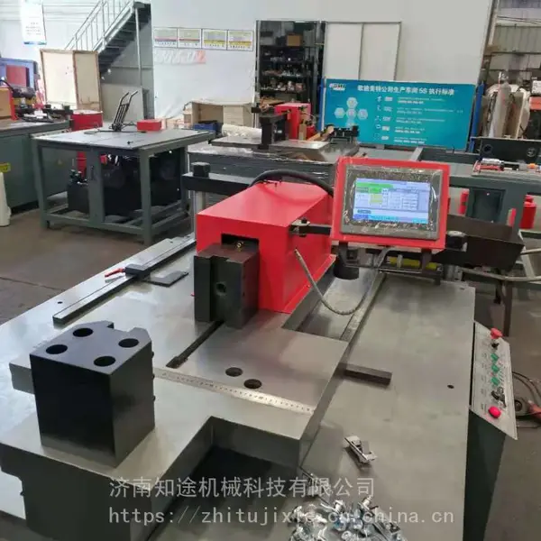 专业生产多功能铜排机,ZTMX-30型数控母线加工机