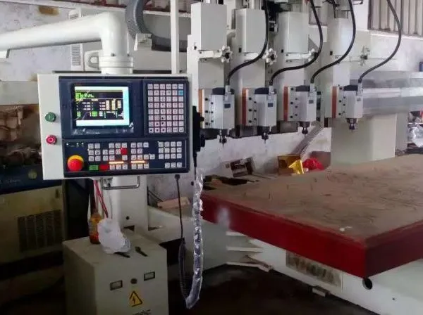 ̨�屦Ԫ4ͷ����CNC�ӹ�����