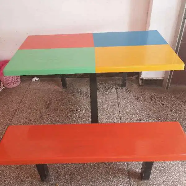 找食堂餐桌椅、学校餐厅、工地饭堂、餐厅家具等