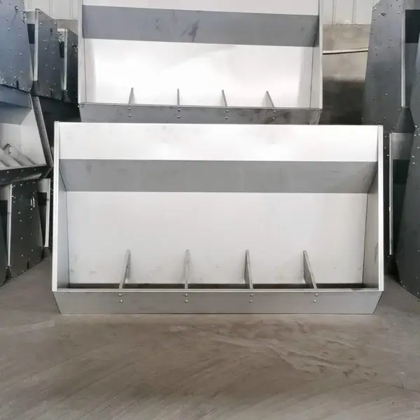 不锈钢猪食槽金属食槽制作厂家养猪设备制作厂家