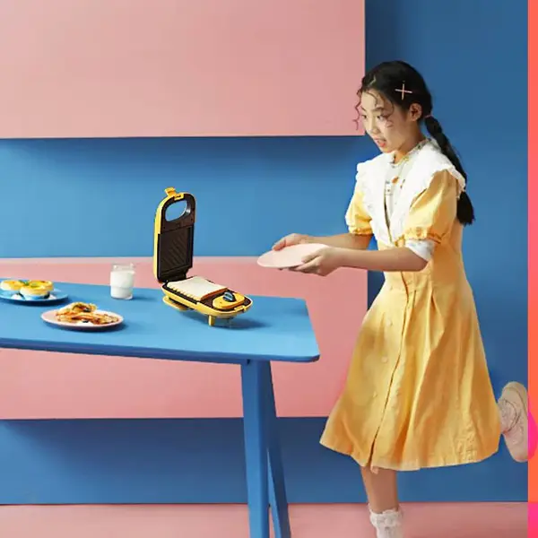 美的(Midea)三明治机烤面包机家用多功能双面加热多士炉煎烤机华夫饼早餐机煎蛋煎饼机小型迷你电饼铛