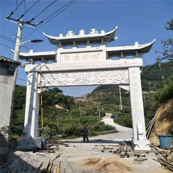 岳阳四柱石牌楼低价销售乡村石牌坊