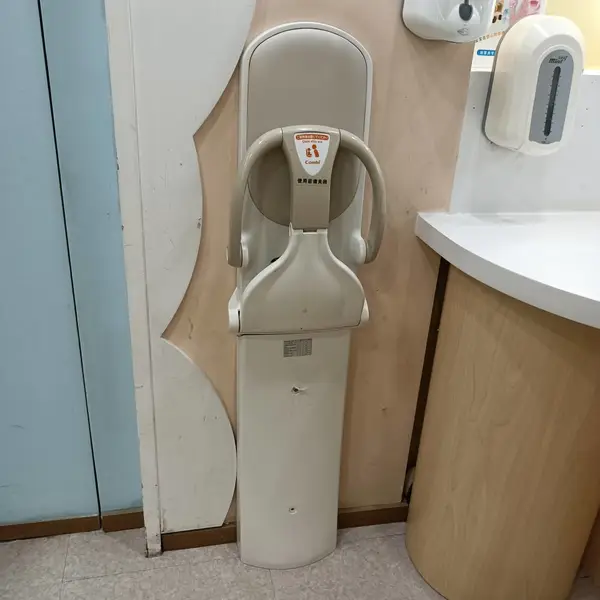 ����������Ӥ���αڹ�ʽ���۵�����̨
