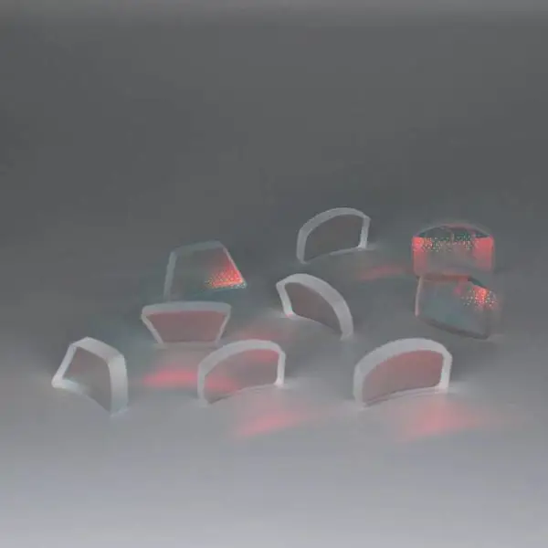 VR/AR智能穿戴设备配件,玻璃材质光学透镜,滤光片定制