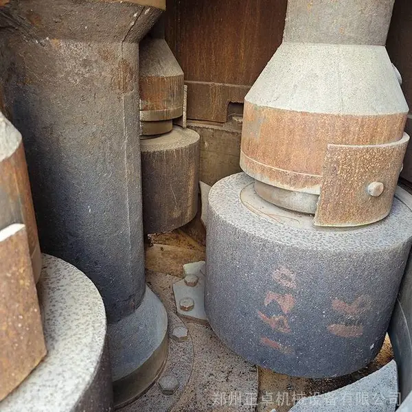 二手桂林航大1620雷蒙磨 桂林磨粉机 全国收售二手雷蒙磨球磨机