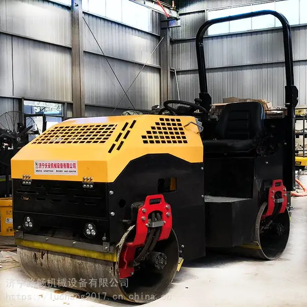 驾驶型双钢轮震动压路机 双驱液压小型振动压路车 路畅3吨全液压压实车